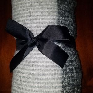 Cozy Throw 48" x 60"